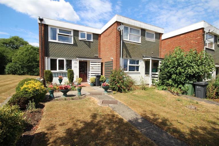 Windsor Close, Guildford, Surrey, GU2 7QU
