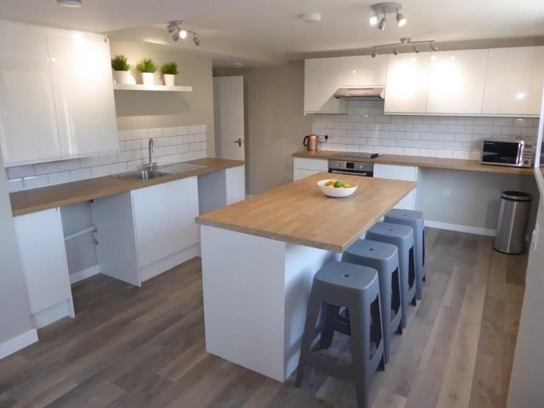 University Boulevard, Beeston, Nottingham, NG9 2GJ