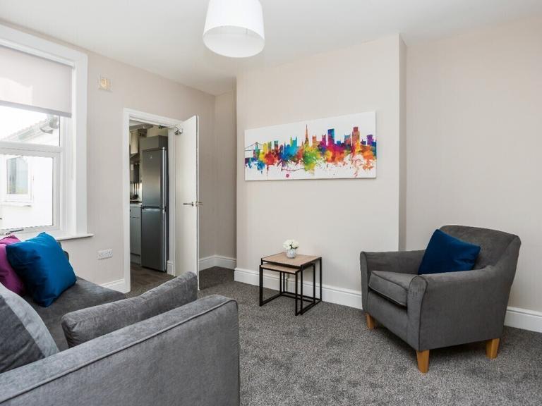 4 bedroom house for rent Pendennis Park, Bristol, BS4 4JN UniHomes