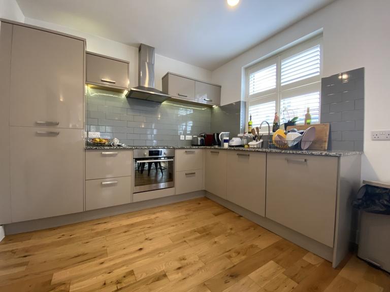 Howard Terrace, City Centre, Cardiff, CF24 0EH
