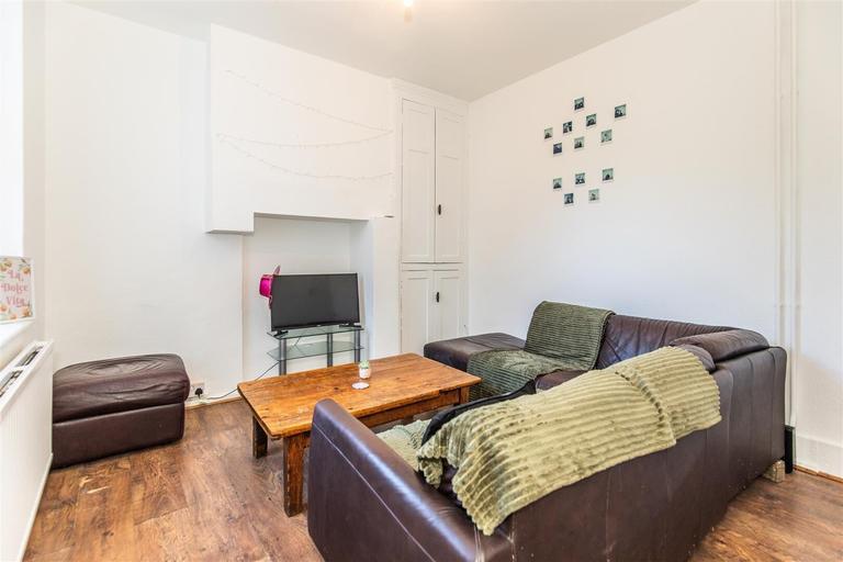 Upper Hollingdean Road, Hollingdean, Brighton, BN1 7GA