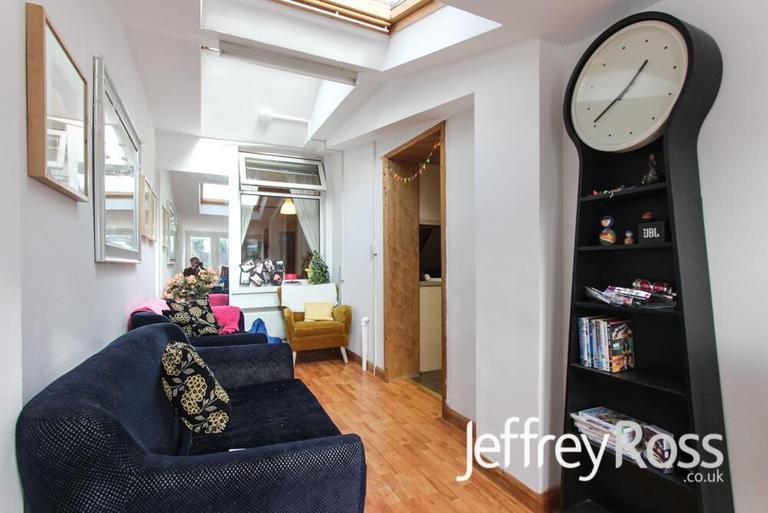 Flora Street, Cathays, Cardiff, CF24 4EQ