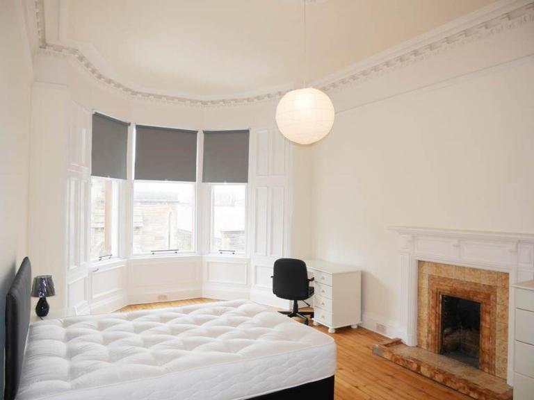 Edinburgh, Bruntsfield, Edinburgh, EH10 4LX