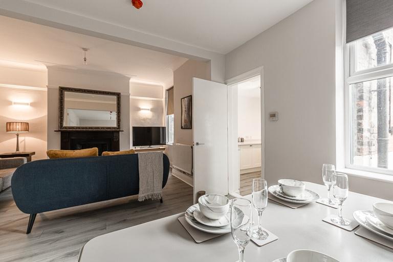 7 bedroom house for rent Peterborough Road, Liverpool, L15 9HN UniHomes