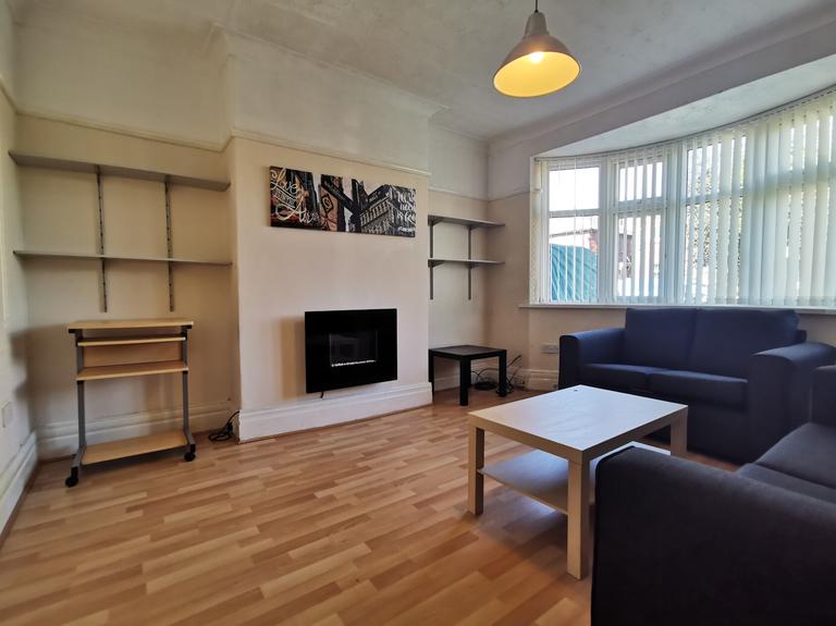 Ferndene Grove, Heaton, Newcastle, NE7 7PJ