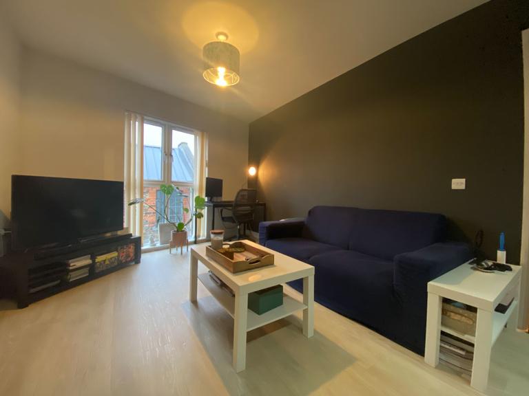 Dixie, Bute Street, Cardiff Bay, Cardiff, CF10 5EA