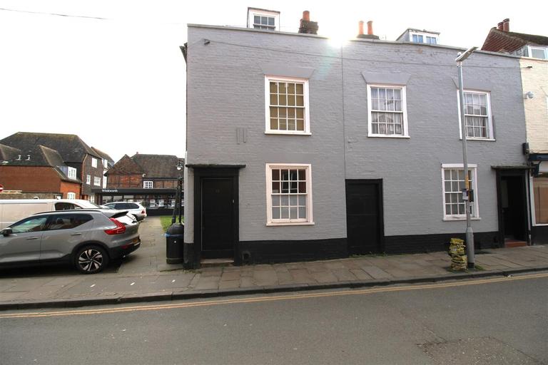 Castle Street, City Centre, Canterbury, CT1 2QJ