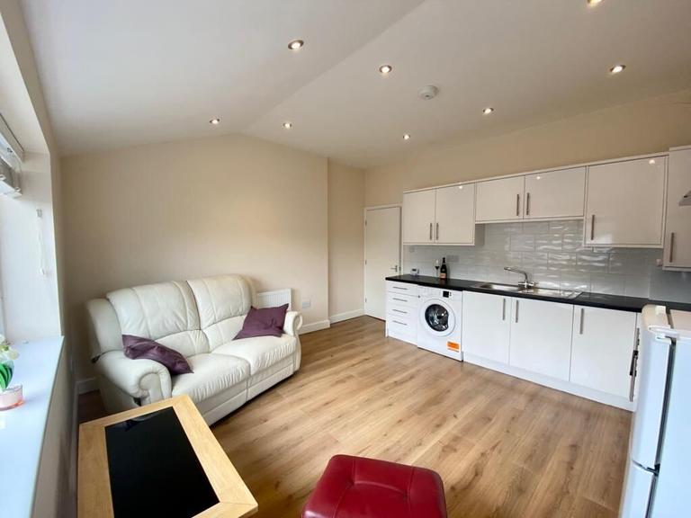 2 bedroom apartment for rent Bedford Street, Sheffield, S6 3BT UniHomes