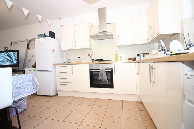 5 bedroom house for rent Llandough Street, Cardiff, CF24 4AW UniHomes