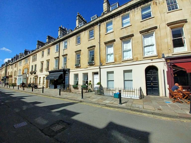 2 bedroom apartment for rent Brock Street, Bath, BA1 2LN UniHomes