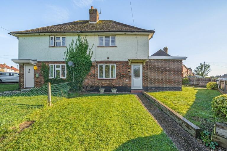 Fentum Road, Guildford, Surrey, GU2 9SA