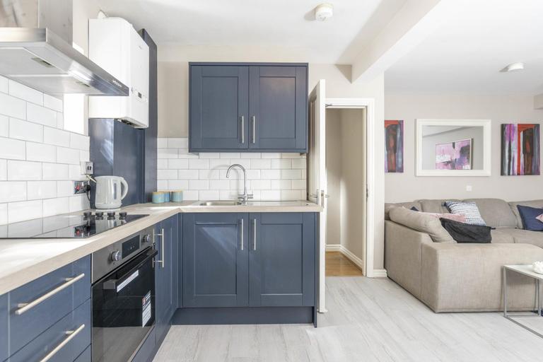 5 bedroom house for rent Harrington Drive, Nottingham, NG7 1JJ UniHomes