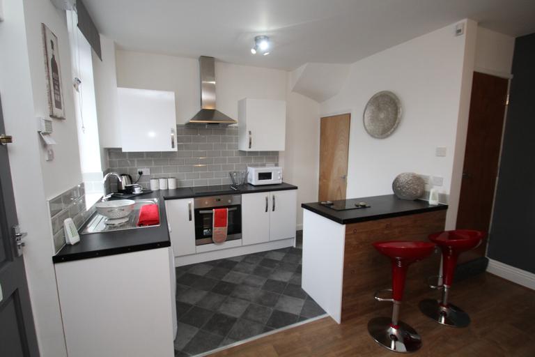 Pennington Street, Woodhouse, Leeds, LS6 2JP