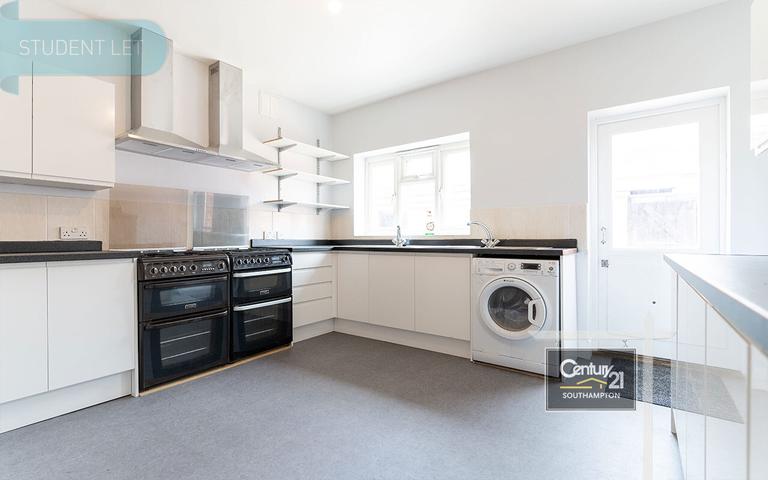 London Road, City Centre, Southampton, SO15 2AE