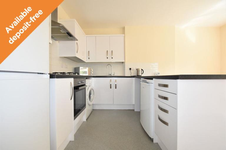 Kings Road, Southsea, Portsmouth, PO5 4DW