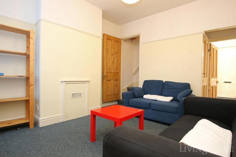 2 bedroom house for rent Leicester, Leicester, LE2 1FQ UniHomes