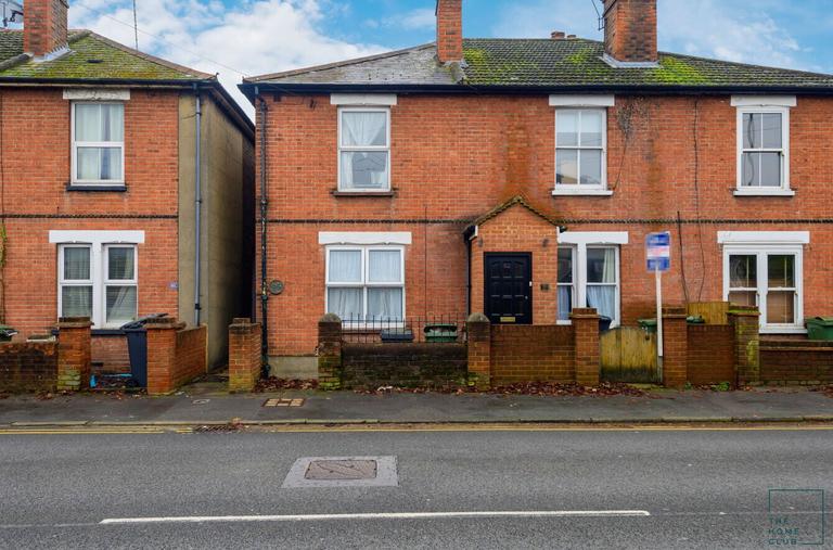 Guildford Park Road, Guildford, Surrey, GU2 7NF