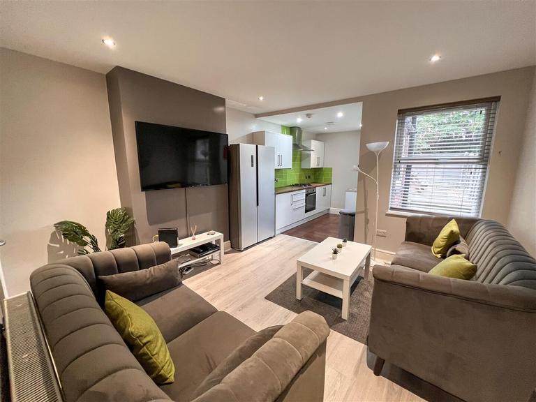Edmund Road, Highfield, Sheffield, S2 4EH