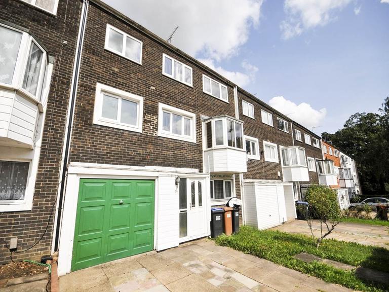 Northdown Road, Hatfield, Hertfordshire, AL10 8SH