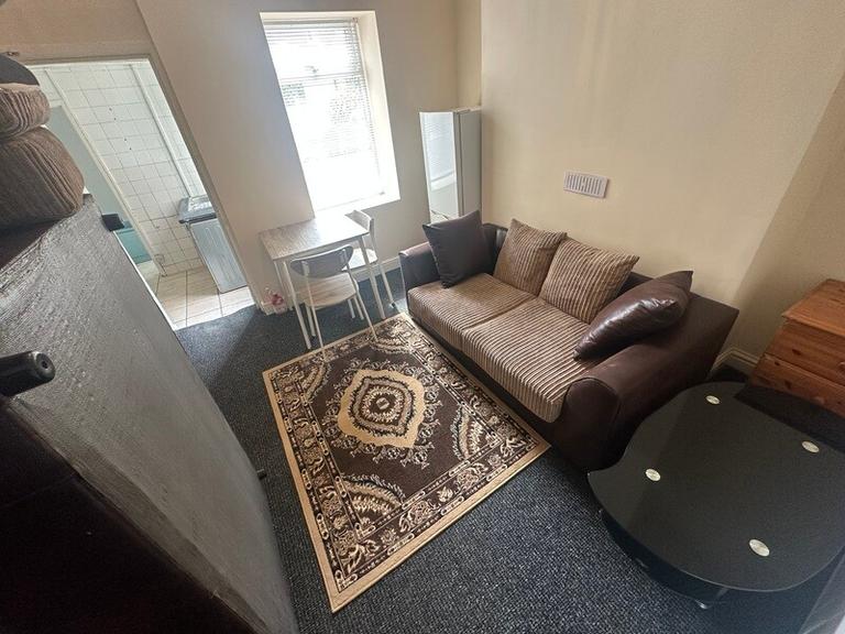 Cardiff, Cathays, Cardiff, CF24 4DB