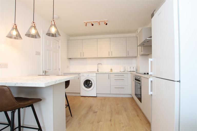 High Street, Twerton, Bath, BA2 1DB