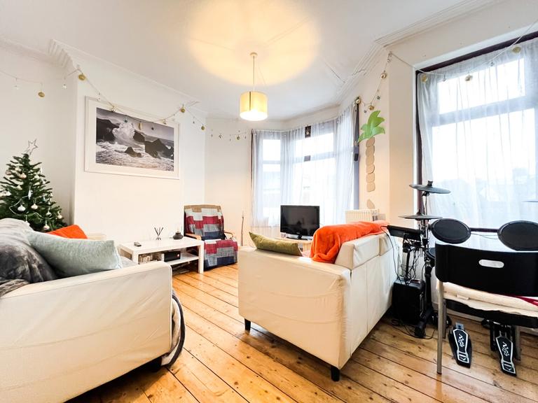 Gelligaer Street, Cathays, Cardiff, CF24 4LA