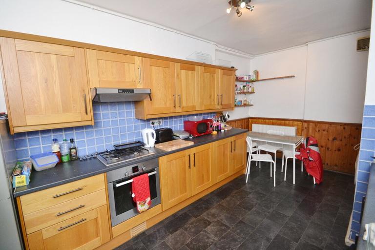 Rushworth Avenue, West Bridgford, Nottingham, NG2 7LF