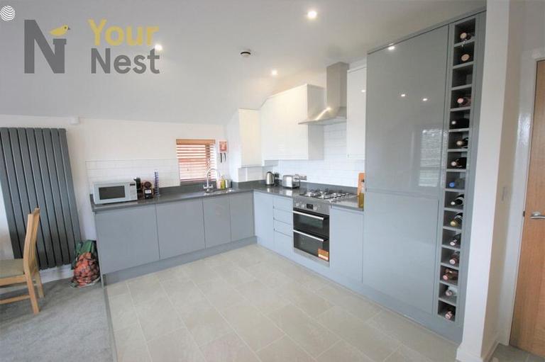 Ash Road, Headingley, Leeds, LS6 3JJ