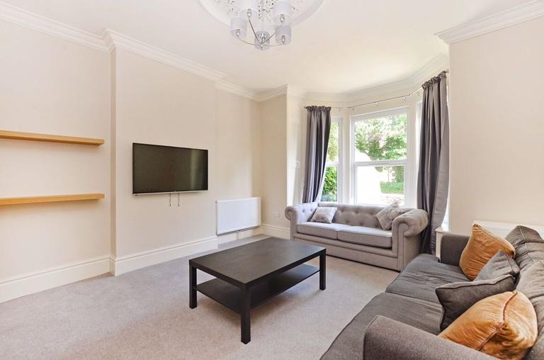Broomgrove Road, Ecclesall, Sheffield, S10 2NA