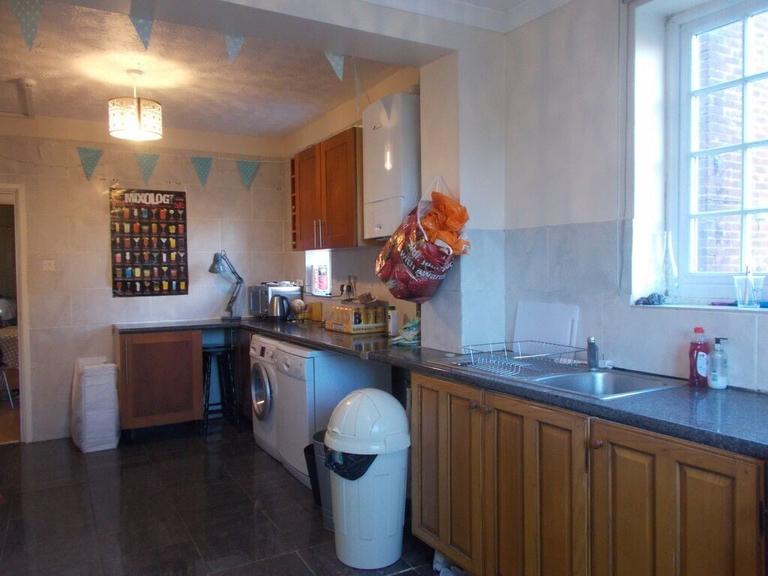 7 bedroom house for rent Tennyson Road, Southampton, SO17 2GW UniHomes