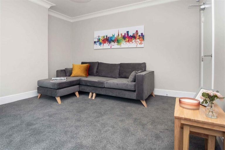Downend Road, Kingswood, Bristol, BS15 1RT