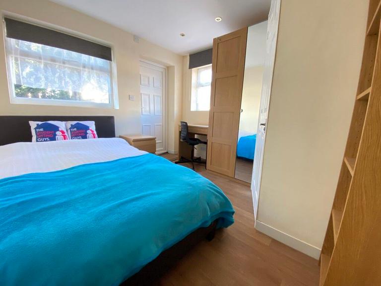 4 bedroom house for rent Windmill Hill Lane, Derby, DE22 3BN UniHomes