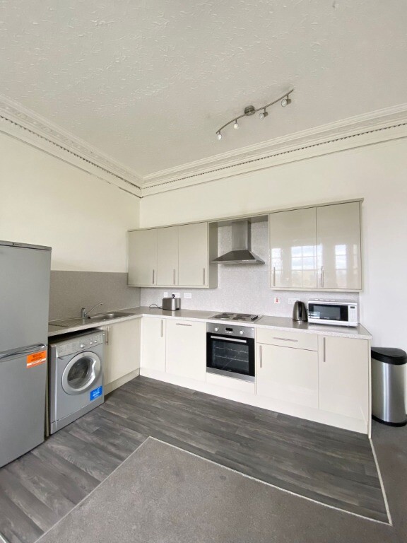 Roseangle, Central, Dundee, DD1 4LY