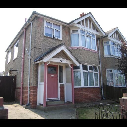 4 bedroom house for rent Sirdar Road, Southampton, SO17 3SH UniHomes