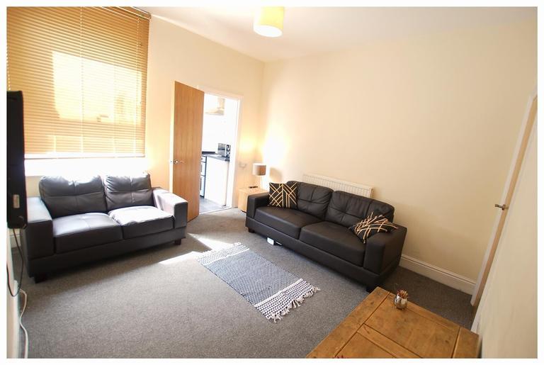 Cemetery Avenue, Ecclesall, Sheffield, S11 8NT