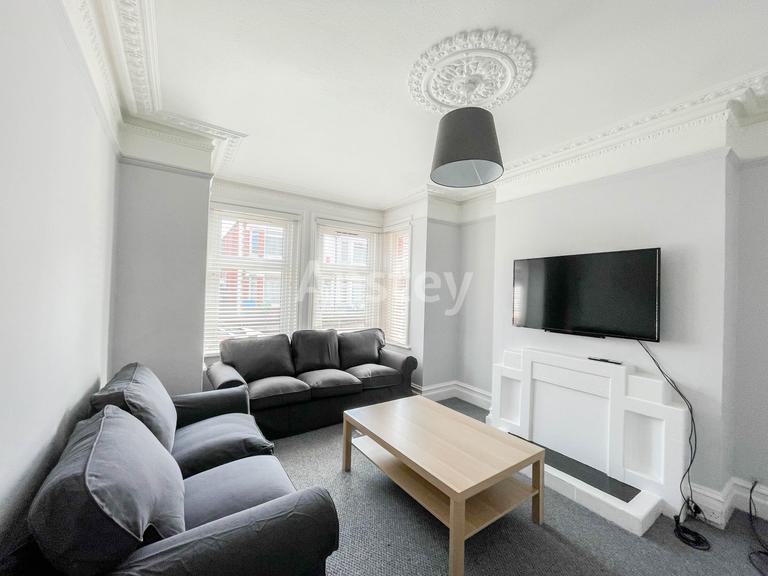 Devonshire Road, The Polygon, Southampton, SO15 2GG