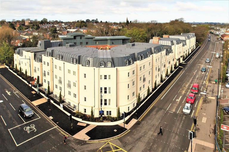 Old Warwick Road, Town Centre, Leamington Spa, CV31 3NS