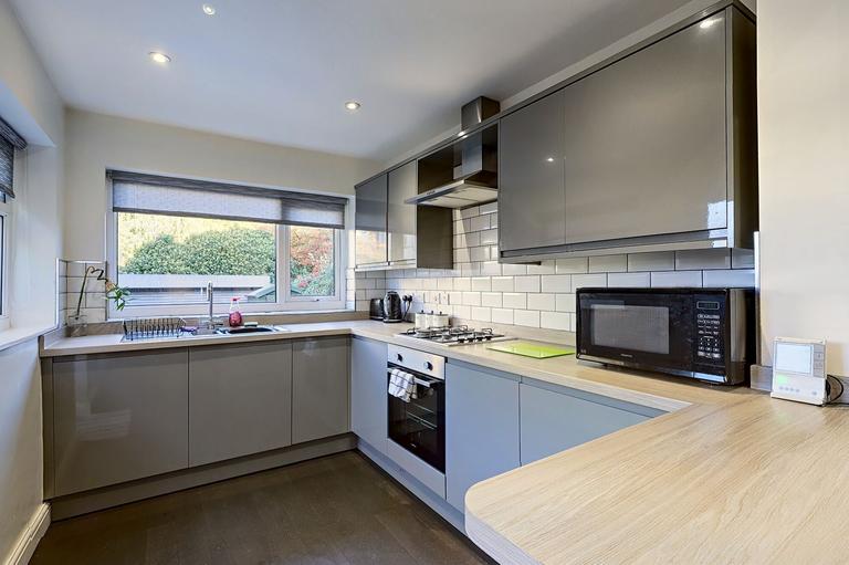 4 bedroom house for rent Gainsborough Road, Liverpool, L15 3HU UniHomes