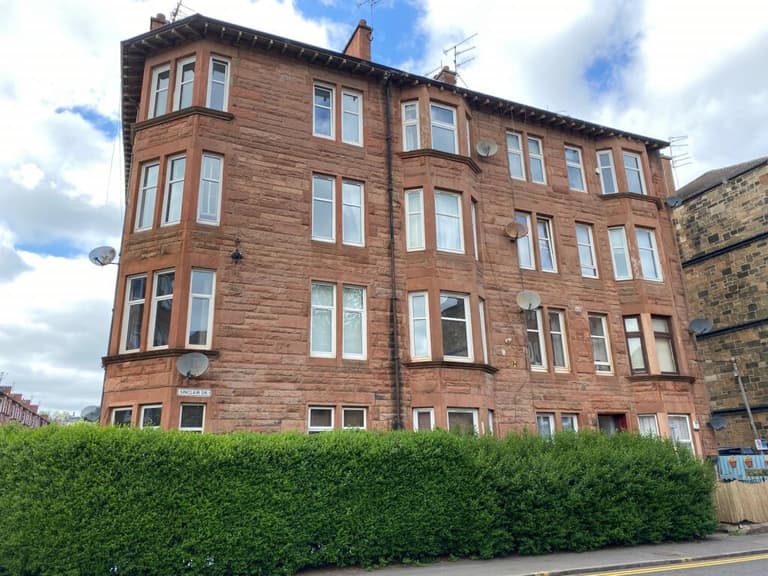 Sinclair Drive Battlefield, West End, Glasgow, G42 9SF Sinclair Drive Battlefield, West End, Glasgow, G42 9SF