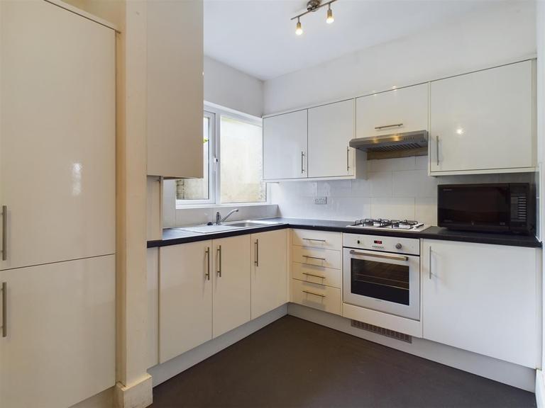 Barnett Road, Hollingdean, Brighton, BN1 7GH