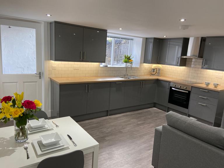 Marlborough Road, Broomhill, Sheffield, S10 1AR