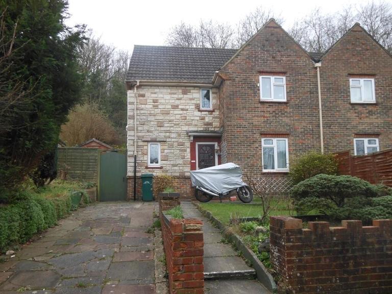 4 bedroom house for rent Manton Road, Brighton, BN2 4FB UniHomes