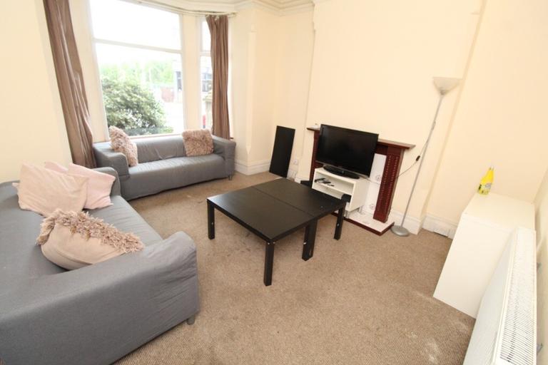 Tboulevard, West Bridgford, Nottingham, NG2 5BA