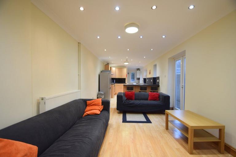 Keppoch Street, Roath, Cardiff, CF24 3JS