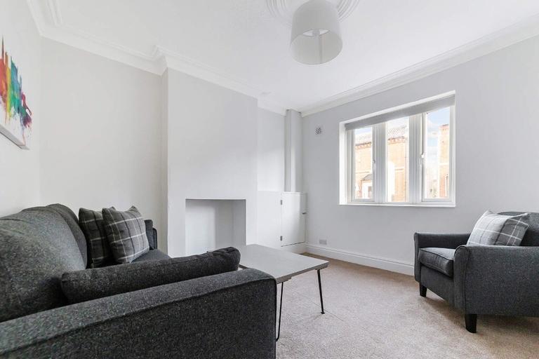 4 bedroom house for rent Mona Street Beeston, Nottingham, NG9 2BY