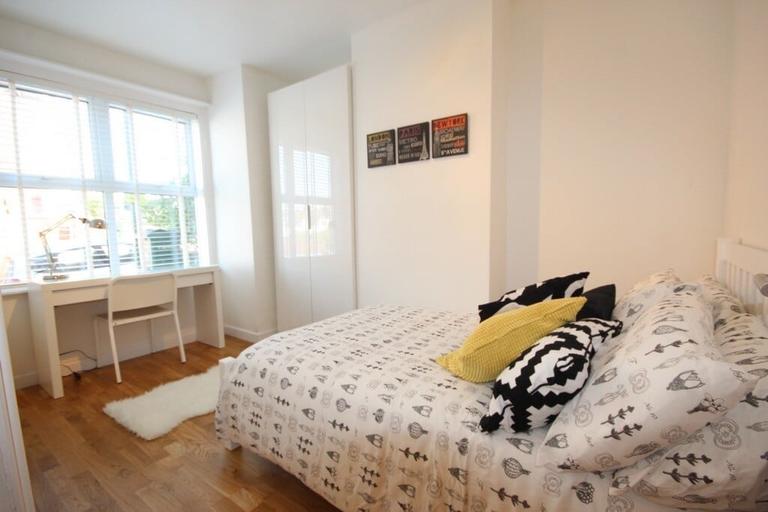 3 bedroom apartment for rent Ladysmith Road, Brighton, BN2 4EJ UniHomes