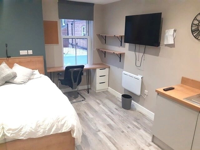 Fulford Road, Fulford, York, YO10 4DX