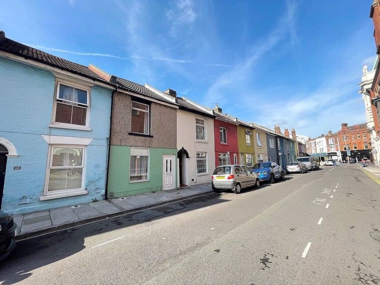 Exmouth Road, Southsea, Portsmouth, PO5 2QL