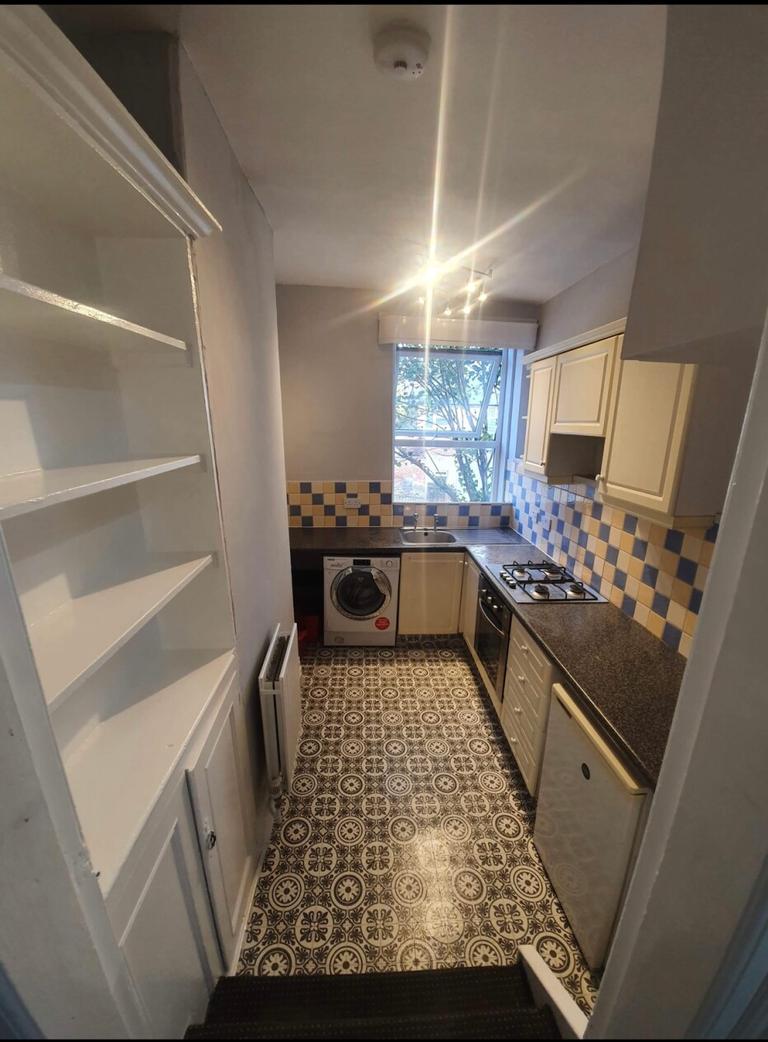Clarkegrove Road, Ecclesall, Sheffield, S10 2NH