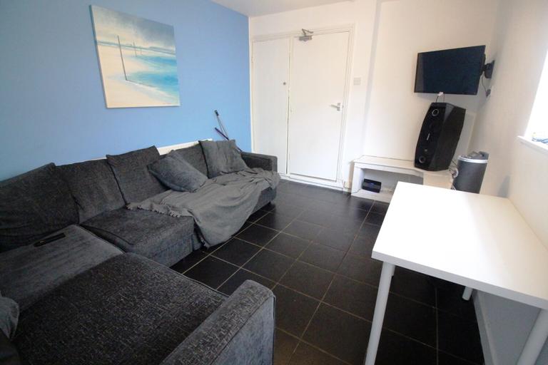 Cathays Terrace, Cathays, Cardiff, CF24 4HS